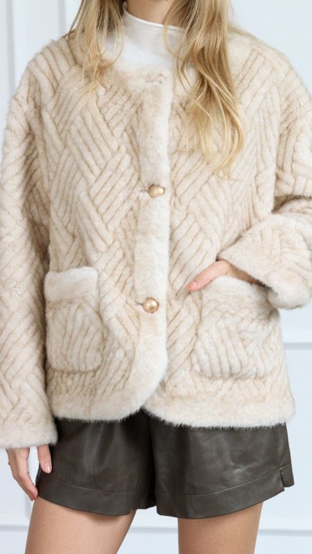 جاكيت فرو فخم